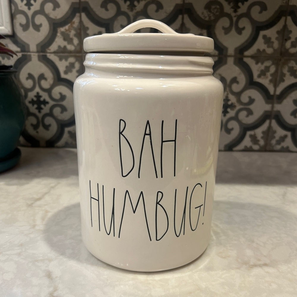 Rae Dunn Artisan Collection Holiday White Canister- “BAH HUMBUG!” EUC